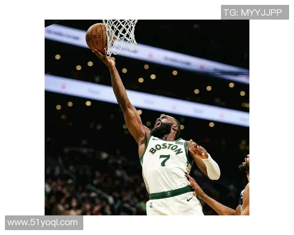 绿军输篮网后布朗炮轰队友:若没准备好上场干脆别打 走过场算啥 绿军输篮网后布朗炮轰队友:若没准备好上场干脆别打 走过场算啥