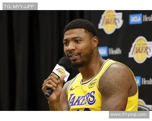 湖人主场大胜国王，雷迪克：球队为彼此而战，表现最佳之一