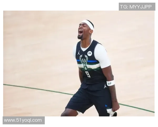 [流言板]字母哥谈波蒂斯：手感热时需持续喂球