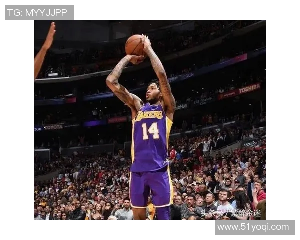 [2026年03月07日]深度解析：英格拉姆1.2亿续约后表现挣扎，“英格拉胯”争议背后球星成色几何？